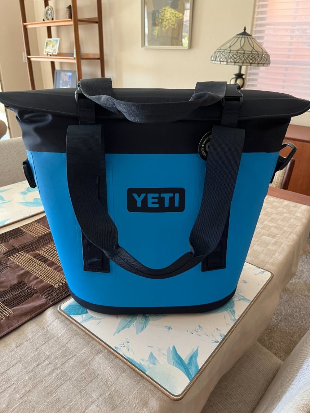 Yeti Hopper M15 Soft Cooler Bag, Big Wave Blue - Water Resistant